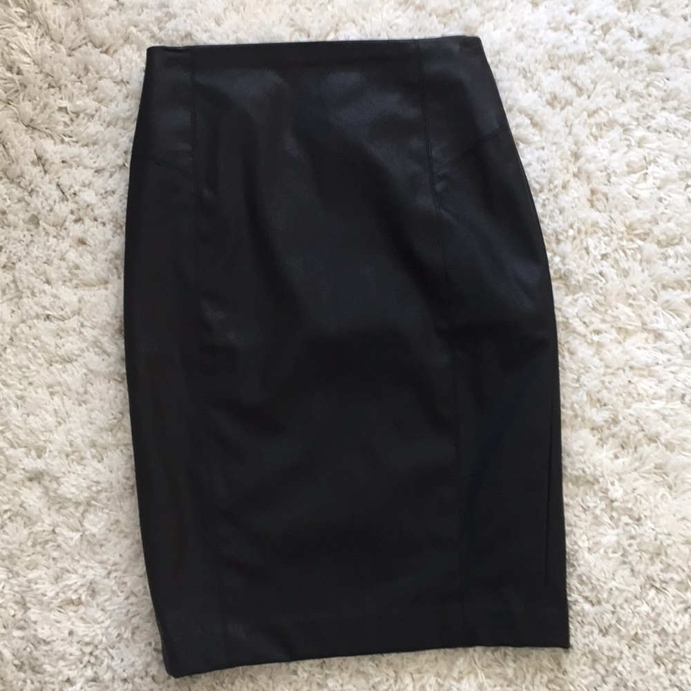 Express pleather skirt